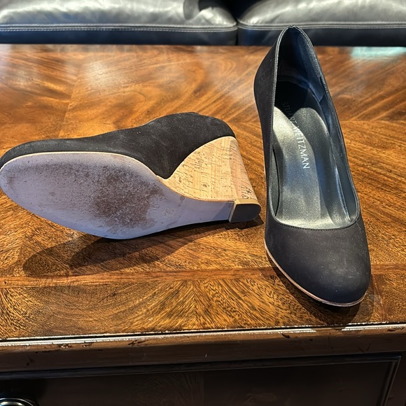 EUC Stuart Weitzman Aloha Wedge - Picture 4 of 5
